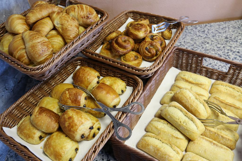Jakie są najlepsze hotele w pobliżu lokalizacji Réserve Naturelle de l'Etang de Cousseau? Lacanau Zewnętrze zdjęcie
